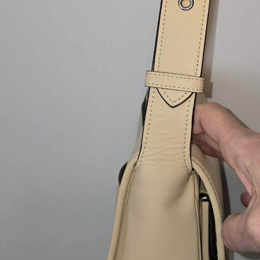 Coach Tabby Messenger Handbag Crossbody Cream Ivory Glovetanned Leather NWOT - Picture 9 of 15